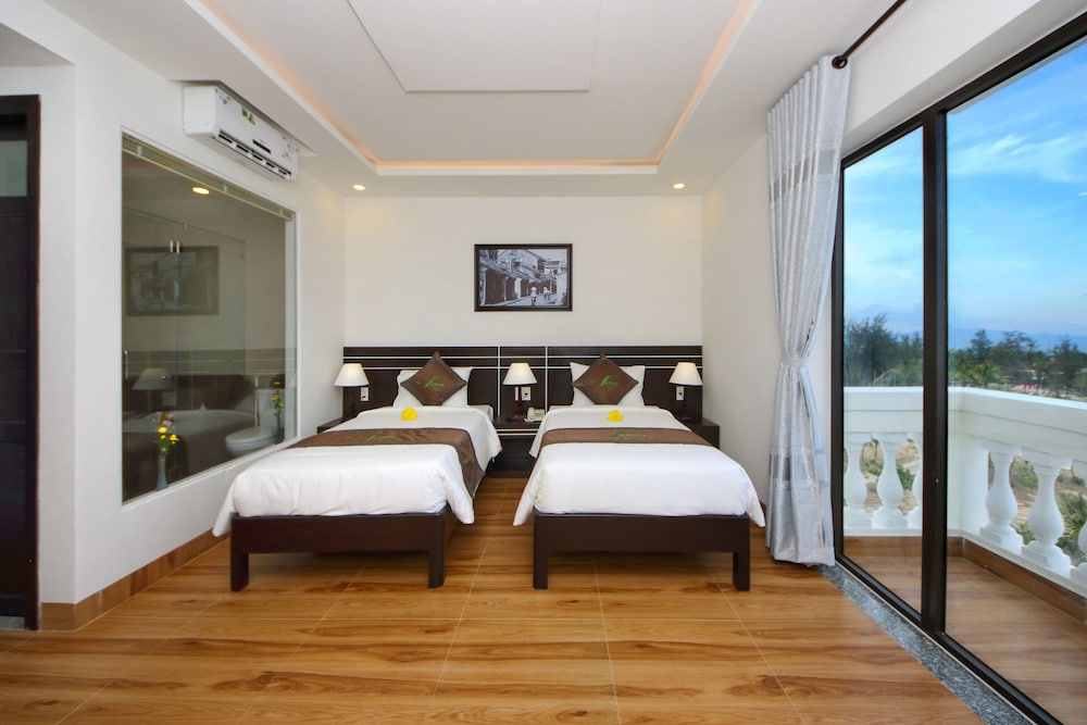 Viet Long Hoi An Beach Hotel 24/53