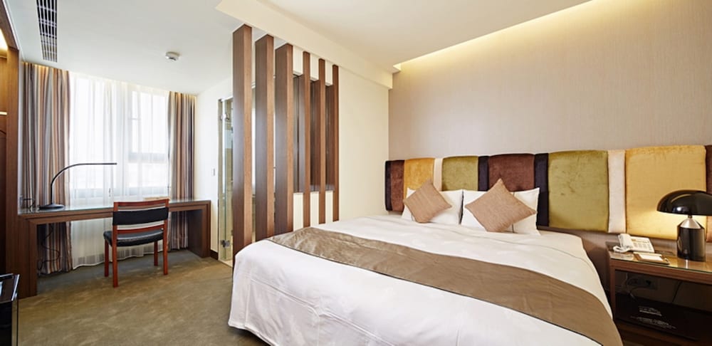 Hotel Sukimi 24/60