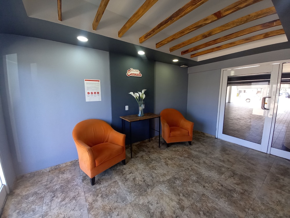CAPITAL O Hotel Rose, Ensenada 32/48