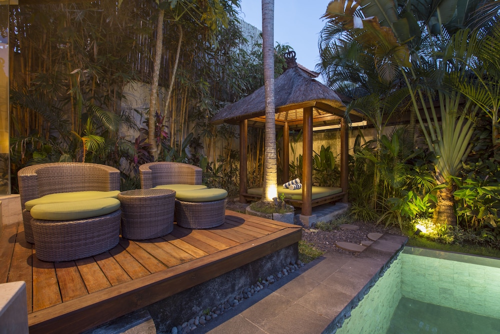 Mayana Villas 40/50