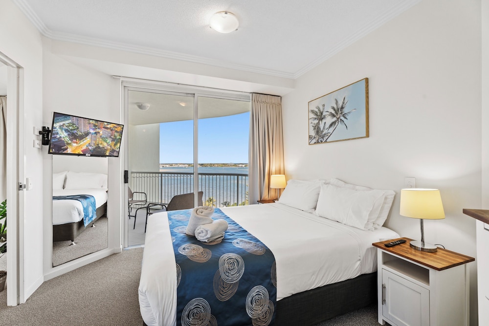 1 BEDROOM, TRADITIONAL, APARTMENT