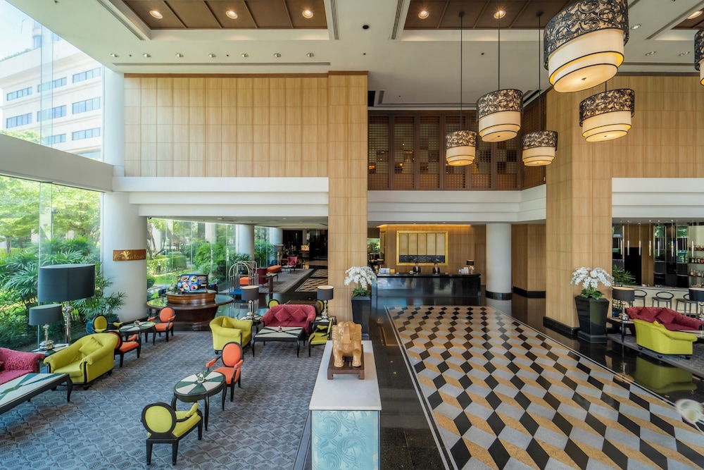 Century Park Hotel 42/48