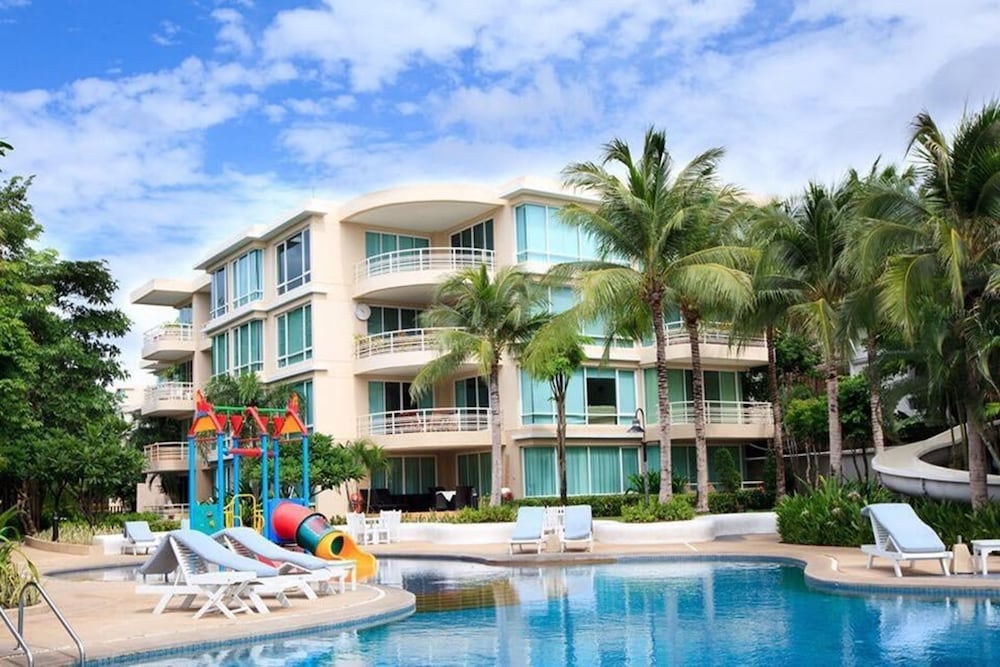 Baan San Ploen Condominium By Renvio 3/54