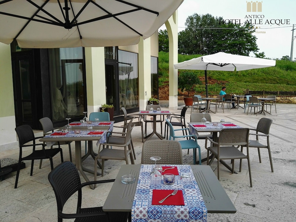 Antico Hotel Alle Acque 34/50