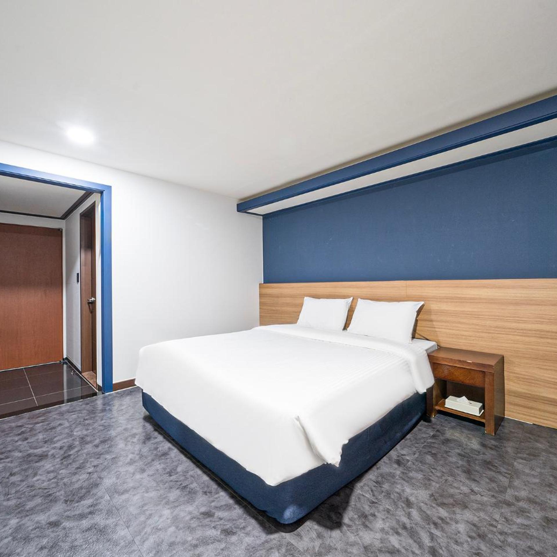 Noblesse Hotel 24/100
