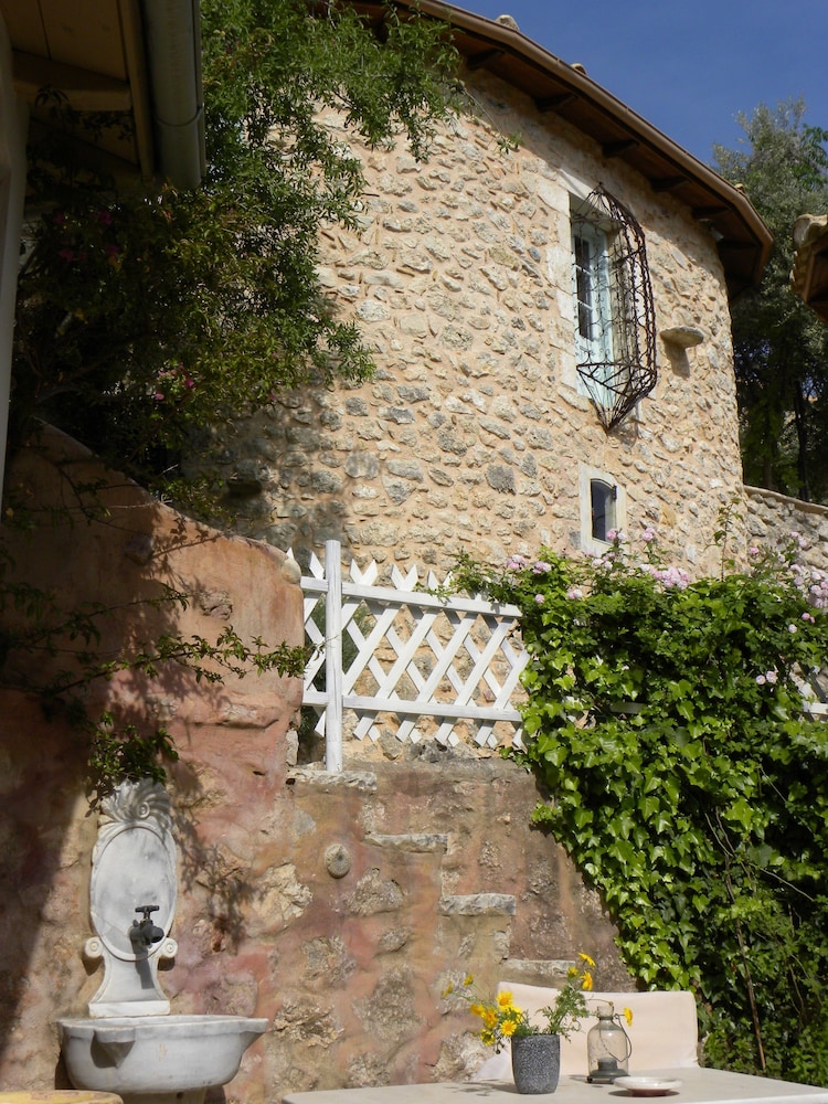 Pavezzo Country Retreat 41/45