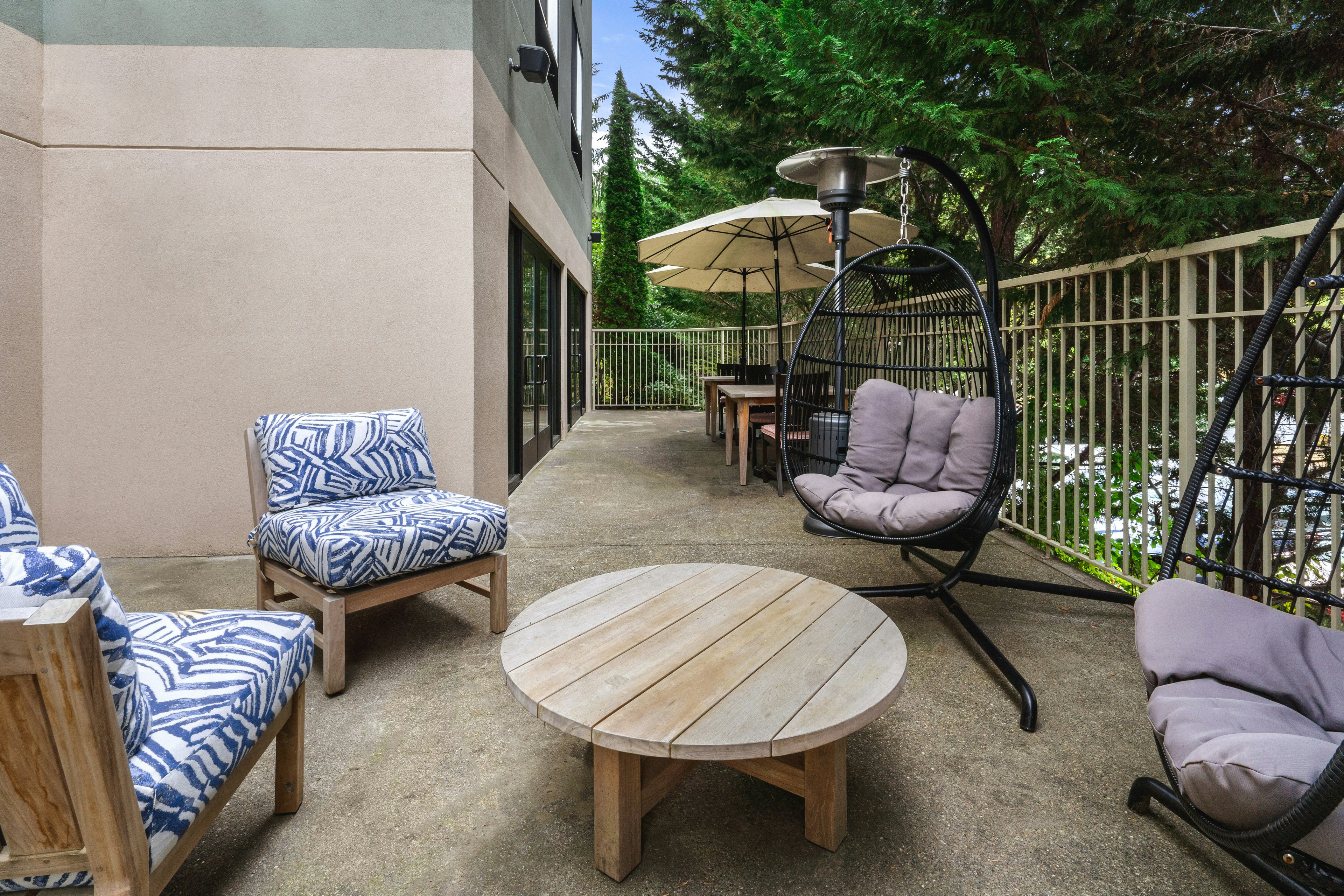 Holiday Inn and Suites Bothell an IHG Hotel (ex. Red Lion Inn & Suites) 8/13