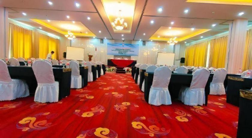 Sindoro Hotel Cilacap by Conary 36/42