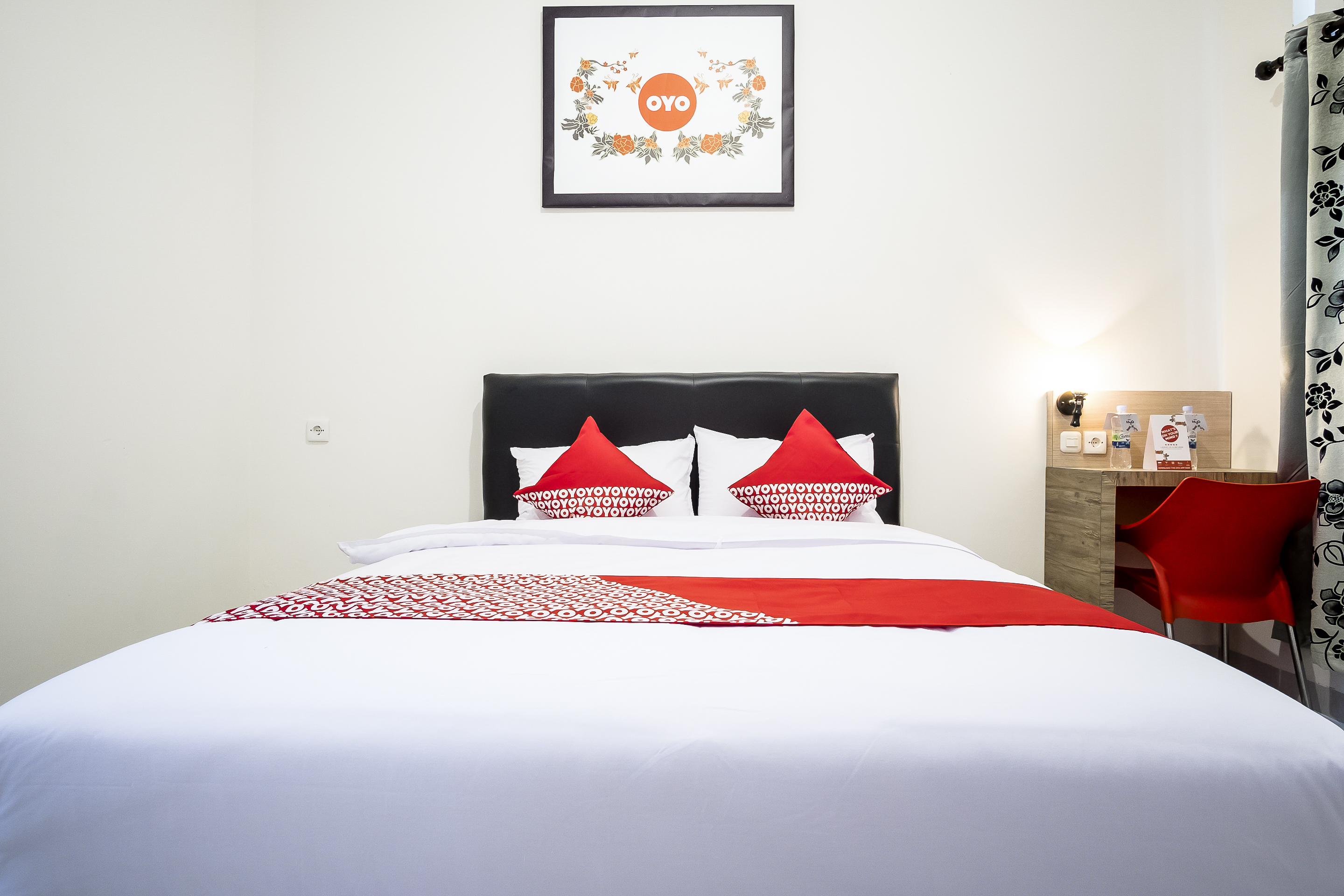 DELUXE, DOUBLE BED