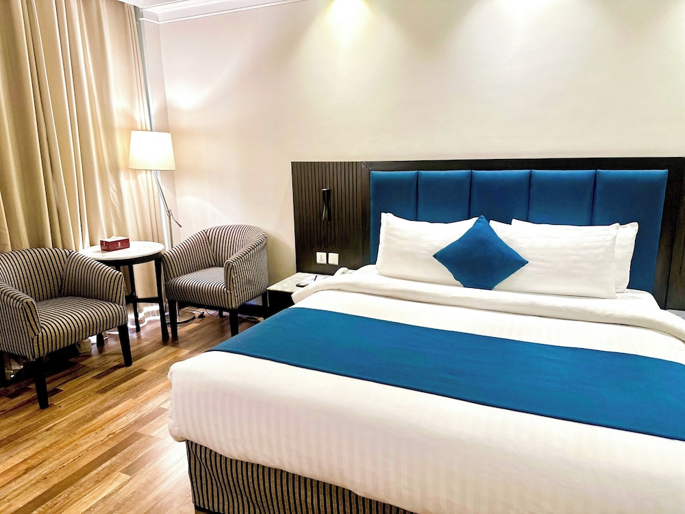Hotel Margala Islamabad 16/50