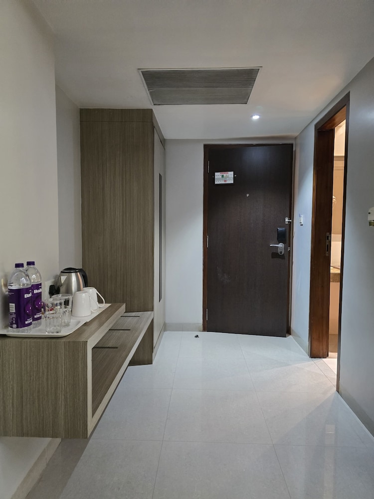 Hotel Daaysco Oley Allo 9/50
