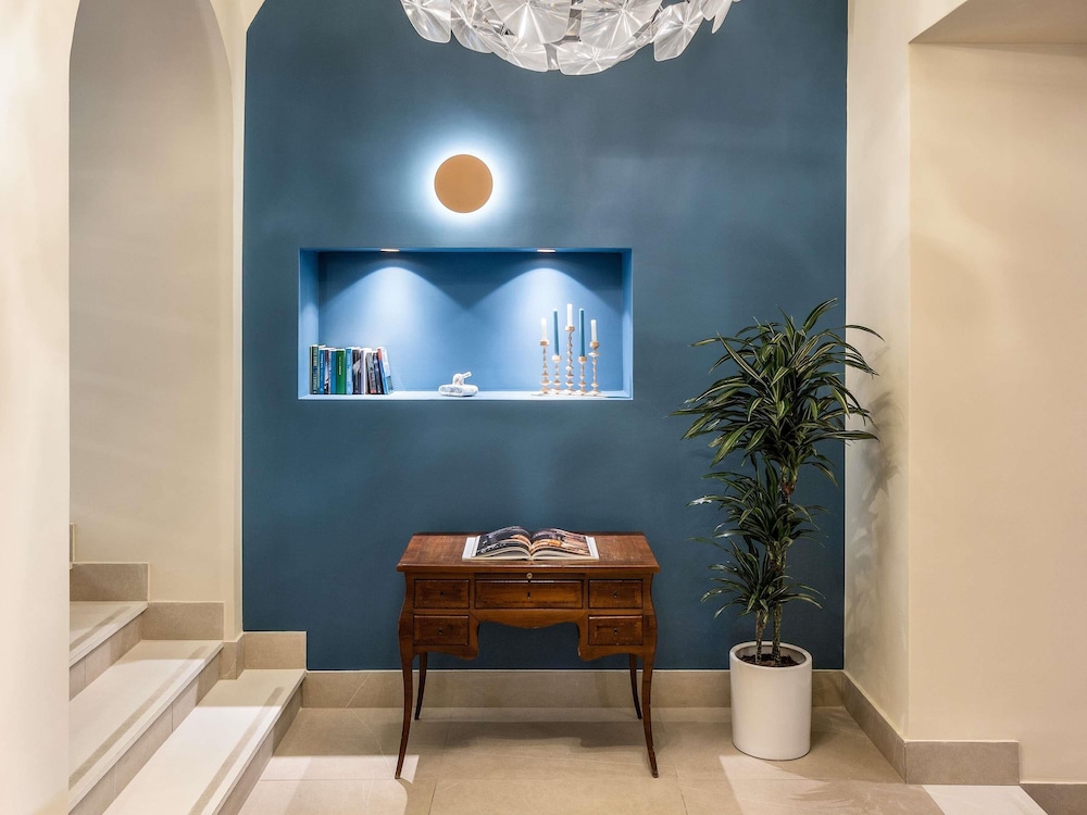 Mercure Napoli Centro Angioino 5/47