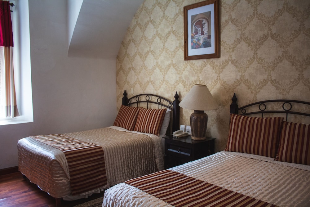 Hotel Casa Divina Oaxaca(formerly Villa Vera Oaxaca) 11/73