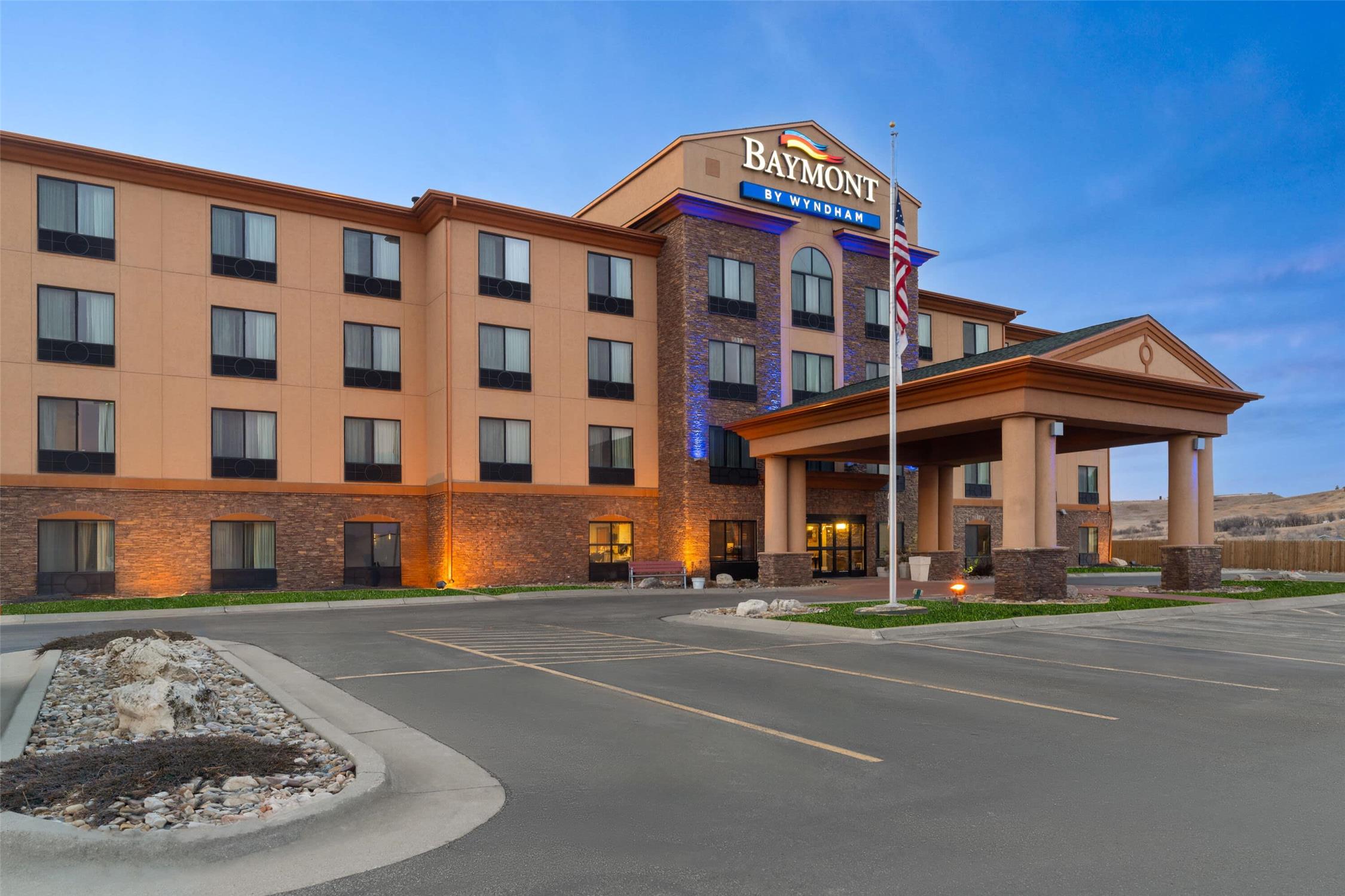 Baymont Inn & Suites By Wyndham Sturgis 34/35