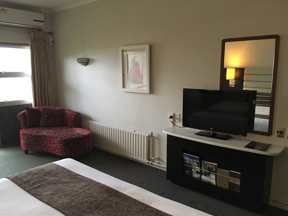Hotel Armitage and Conference Centre 24/47