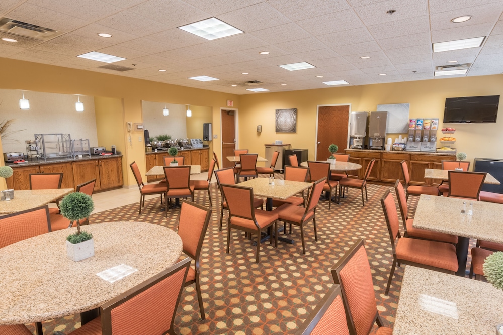 Kahler Inn and Suites - Mayo Clinic Area 47/60