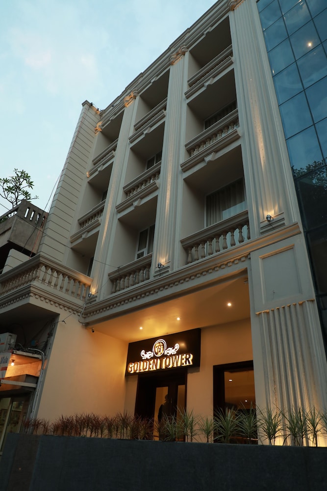 HOTEL GOLDEN TOWER. 3/42