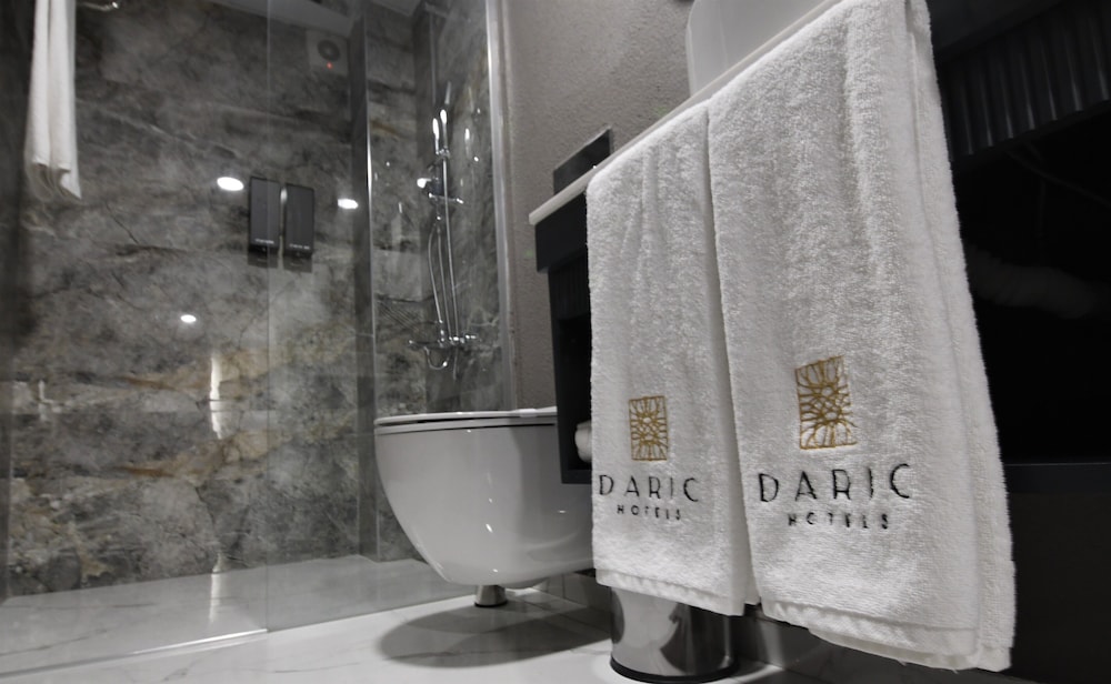 Daric Hotels 18/20