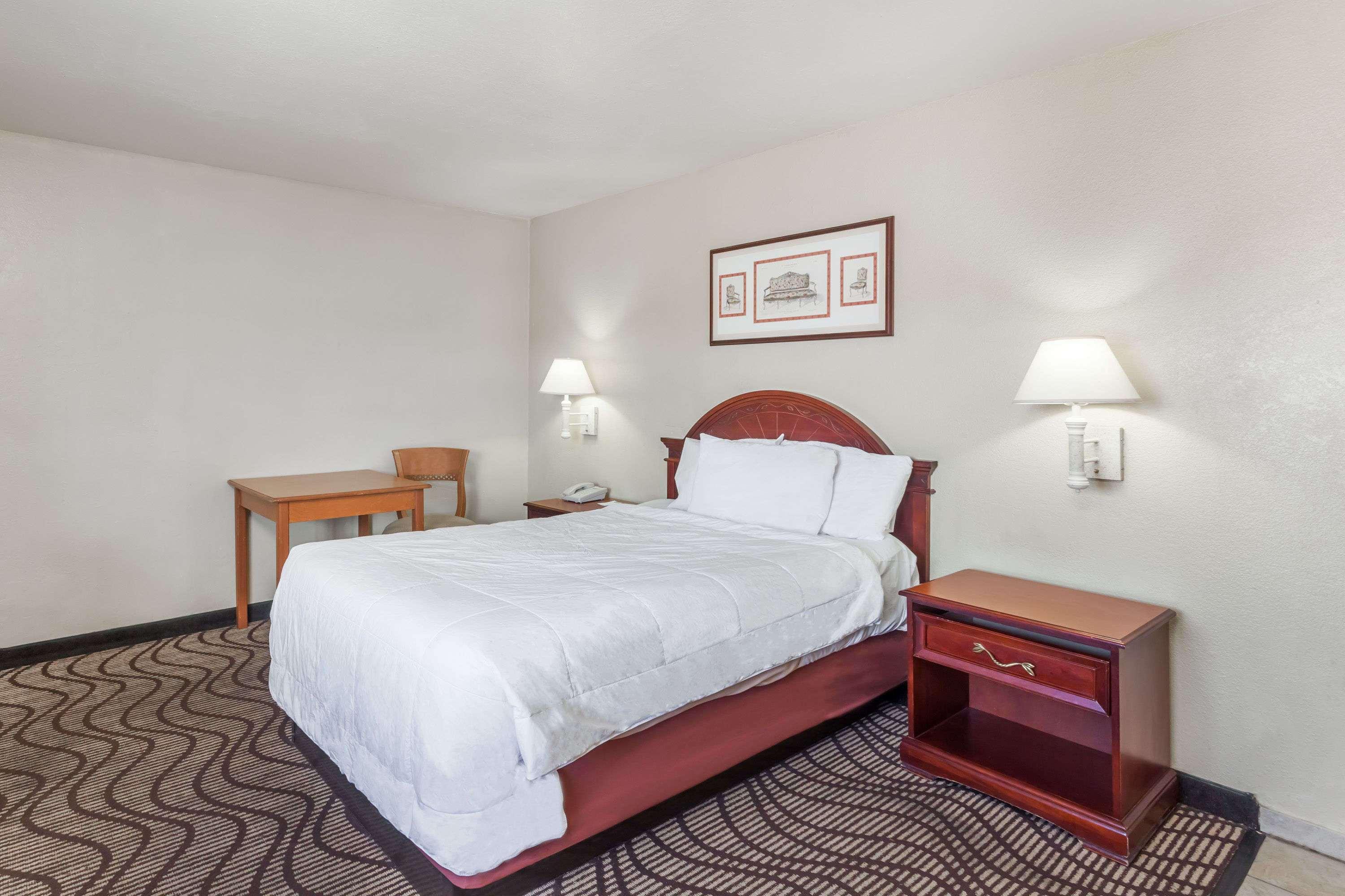 Tri City Inn 5/15