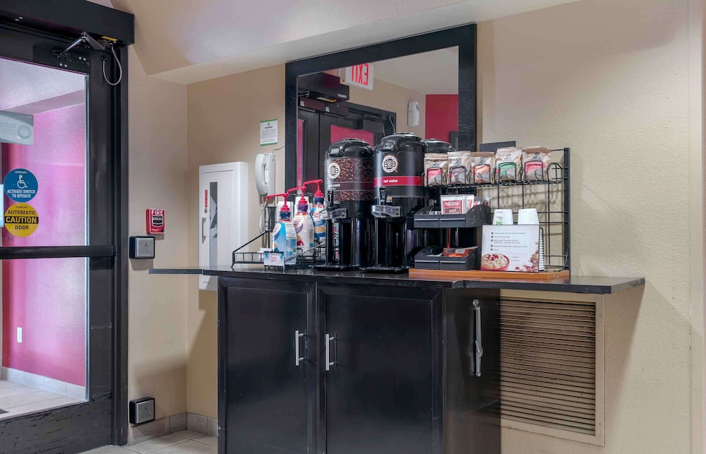 Extended Stay America Sacramento - Elk Grove 12/52
