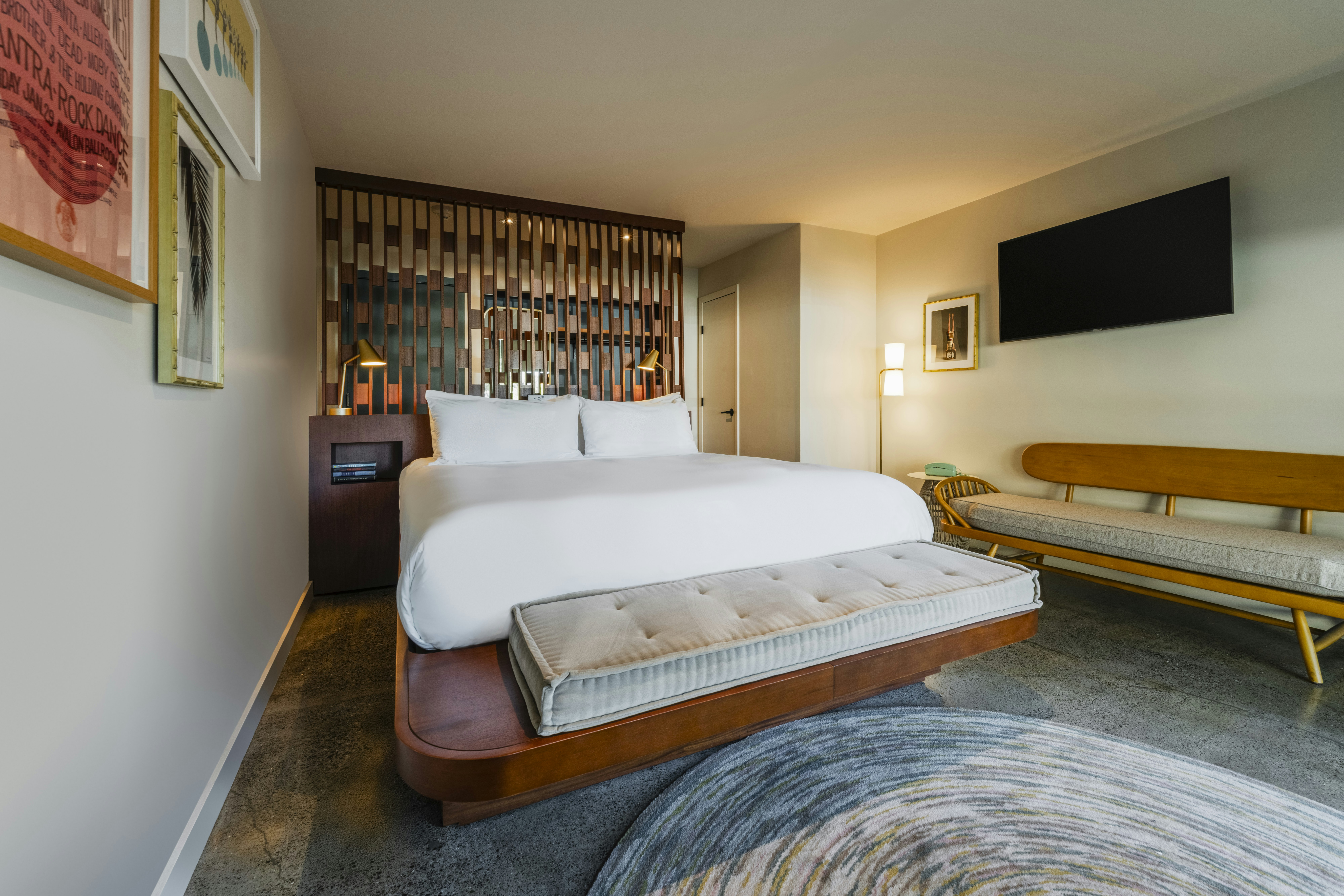 غرفة بسرير كينج، Flamingo Resort & Spa Santa Rosa Sonoma, Tapestry by Hilton 2/9