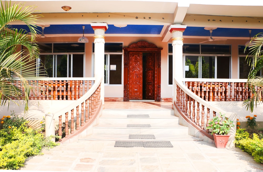Hotel Royal Safari 10/50