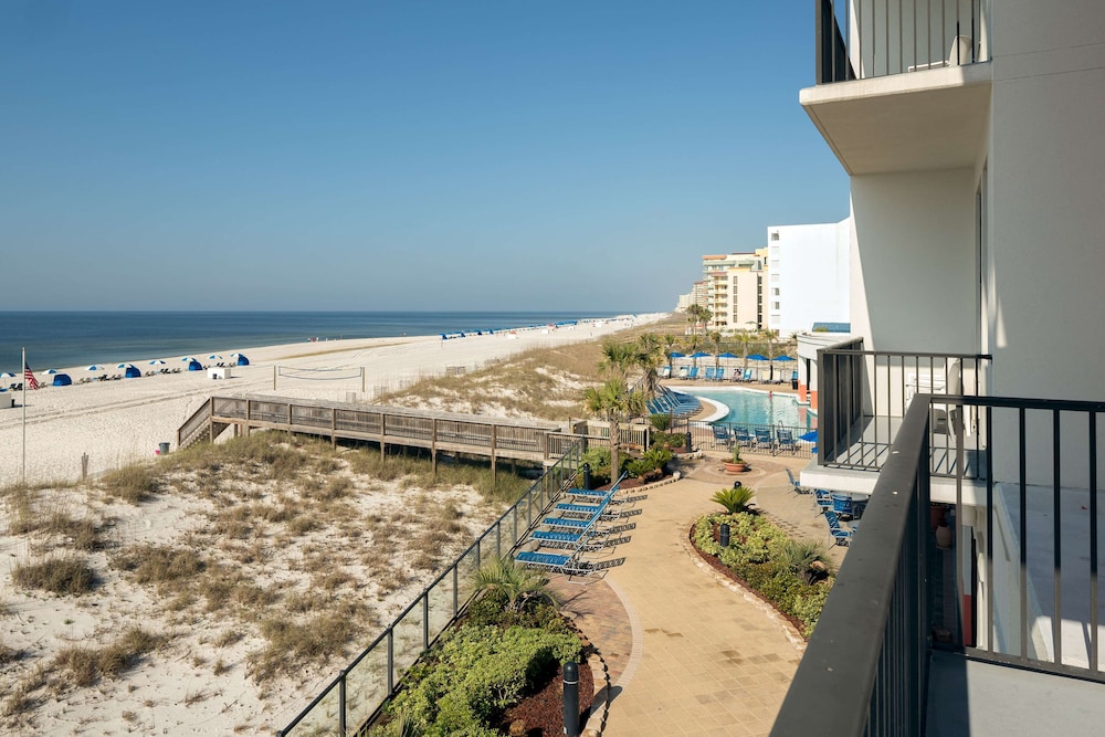 Hampton Inn Suites Orange Beach Gulf Front 3/76