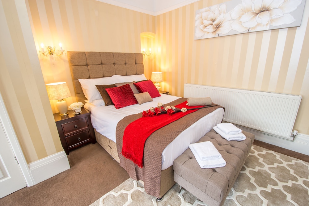 Normanhurst Hotel 8/50