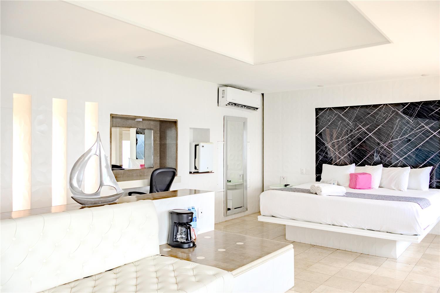 جناح بسرير كينج، Best Western Plus Luna Del Mar 2/6