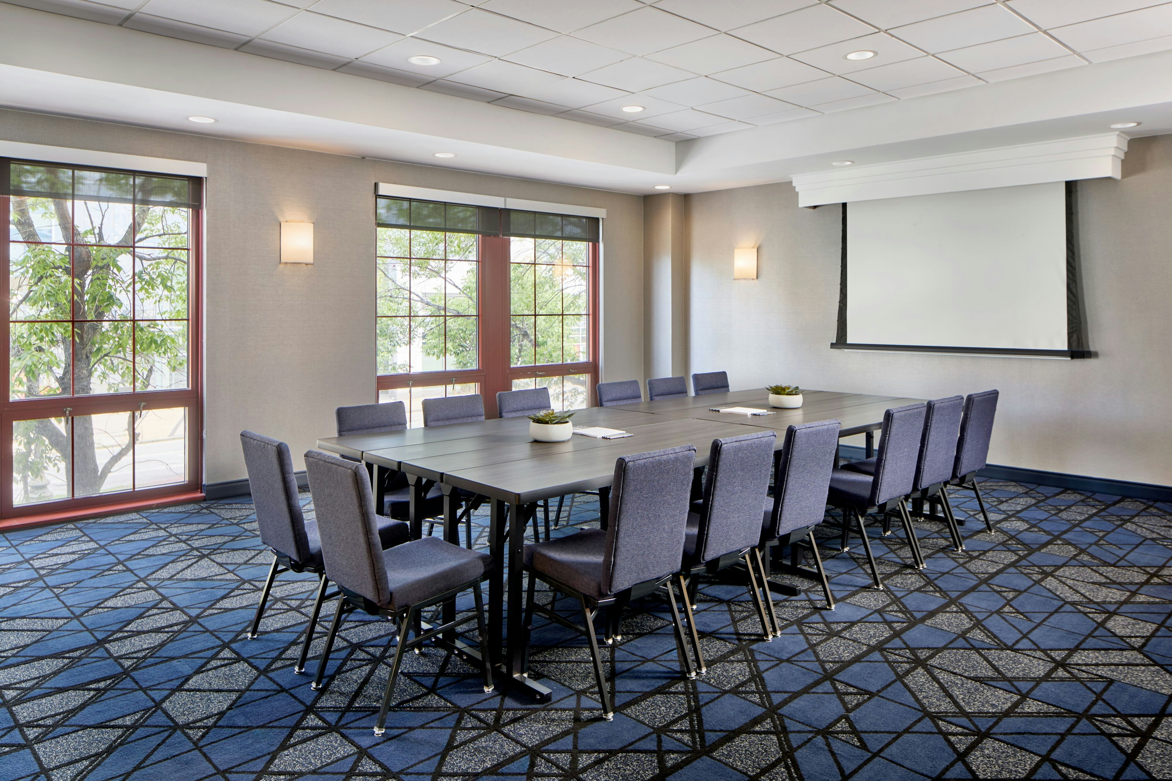 Downtown Providence Courtyard By Marriott 52/64
