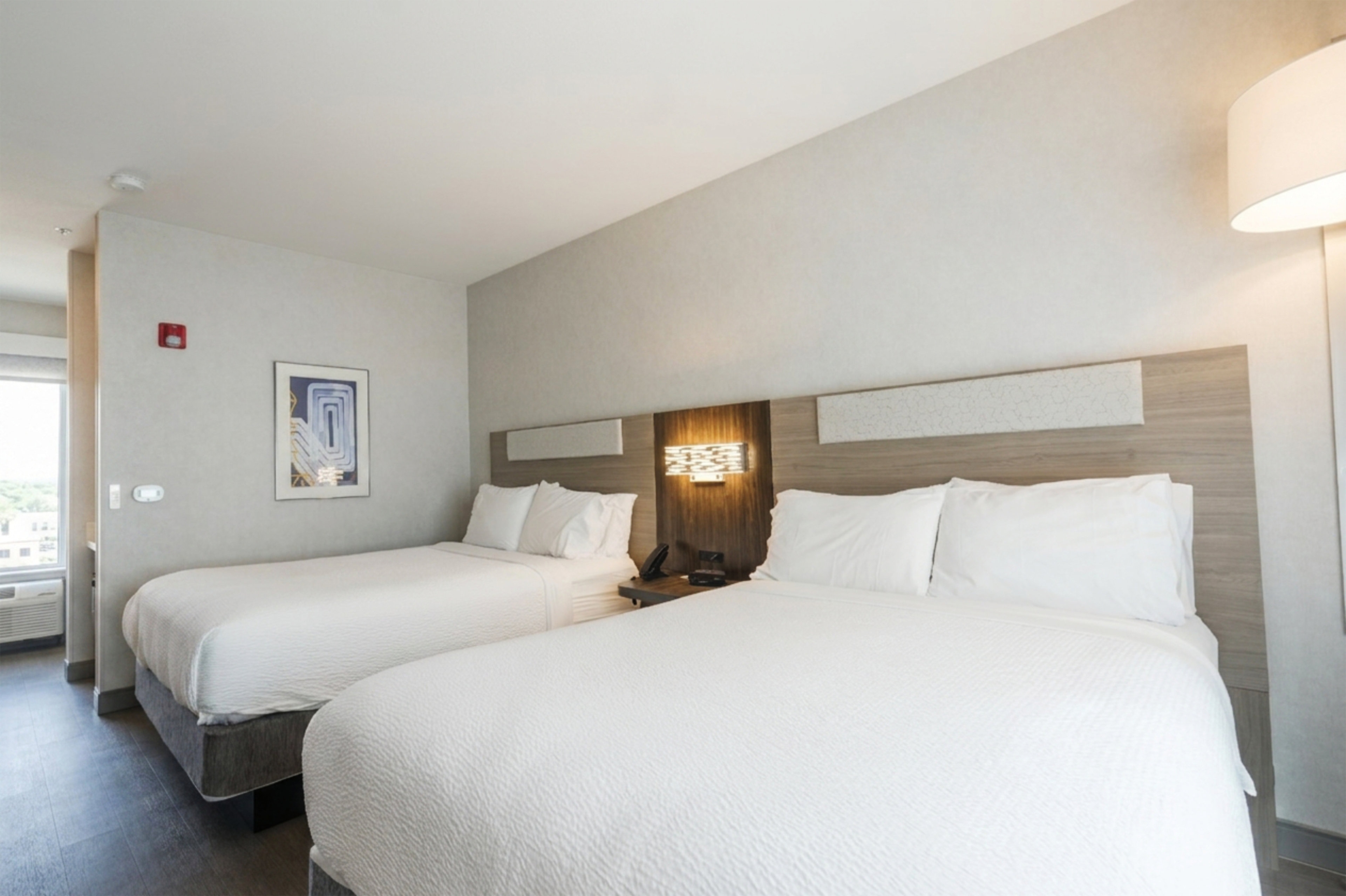 Holiday Inn Express Bothell 16/50