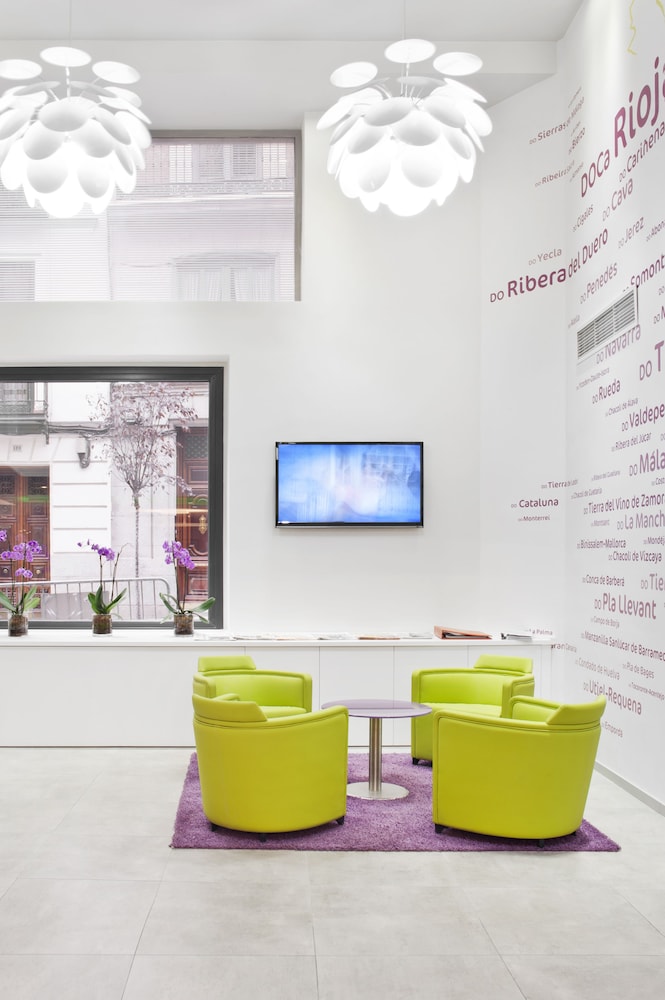 Ibis Styles Madrid Prado 29/50