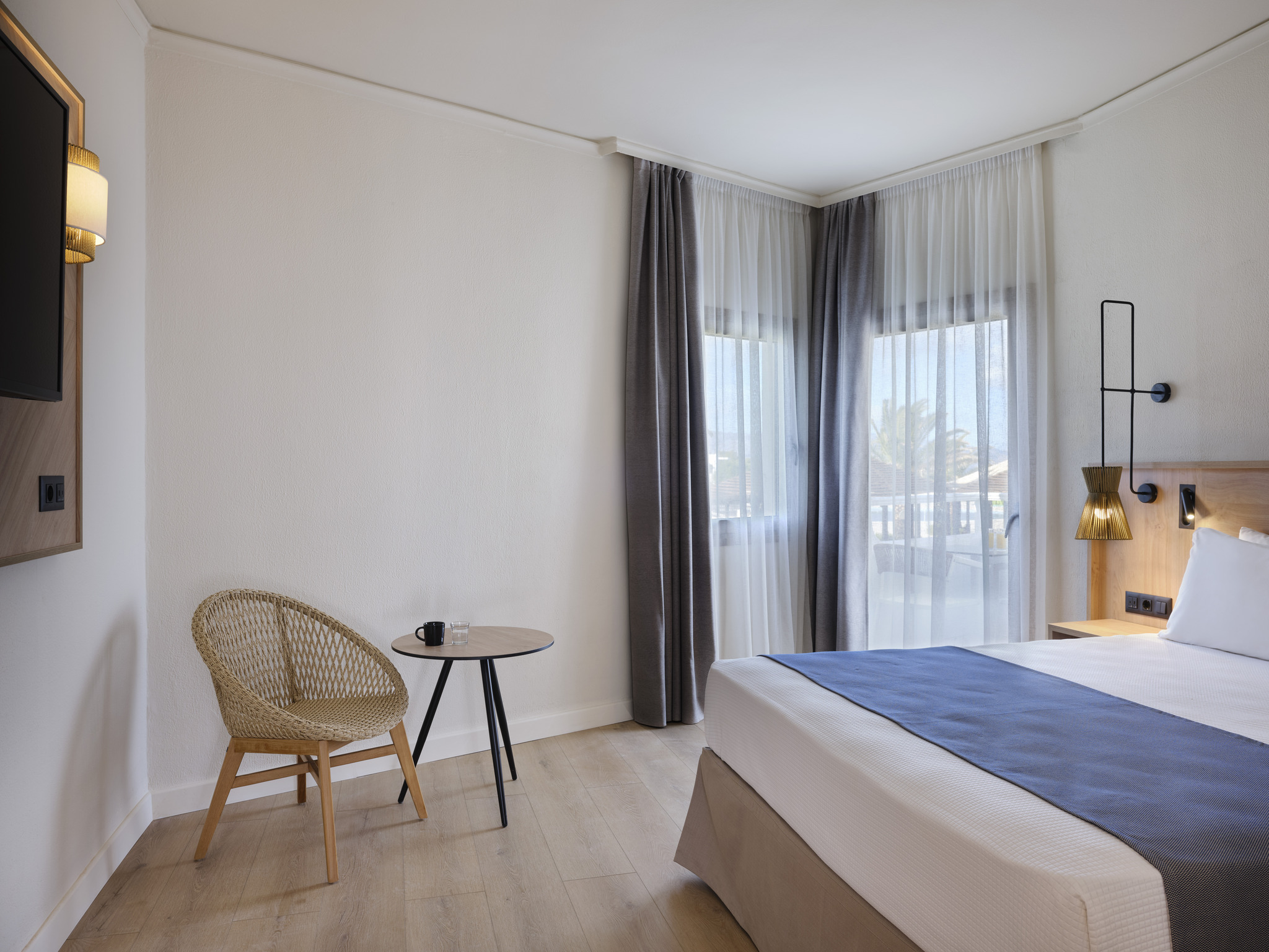 غرفة بسرير مزدوج أو سريرين منفصلين بإطلالة على الحديقة، Atlantica Ocean Beach Resort 2/5