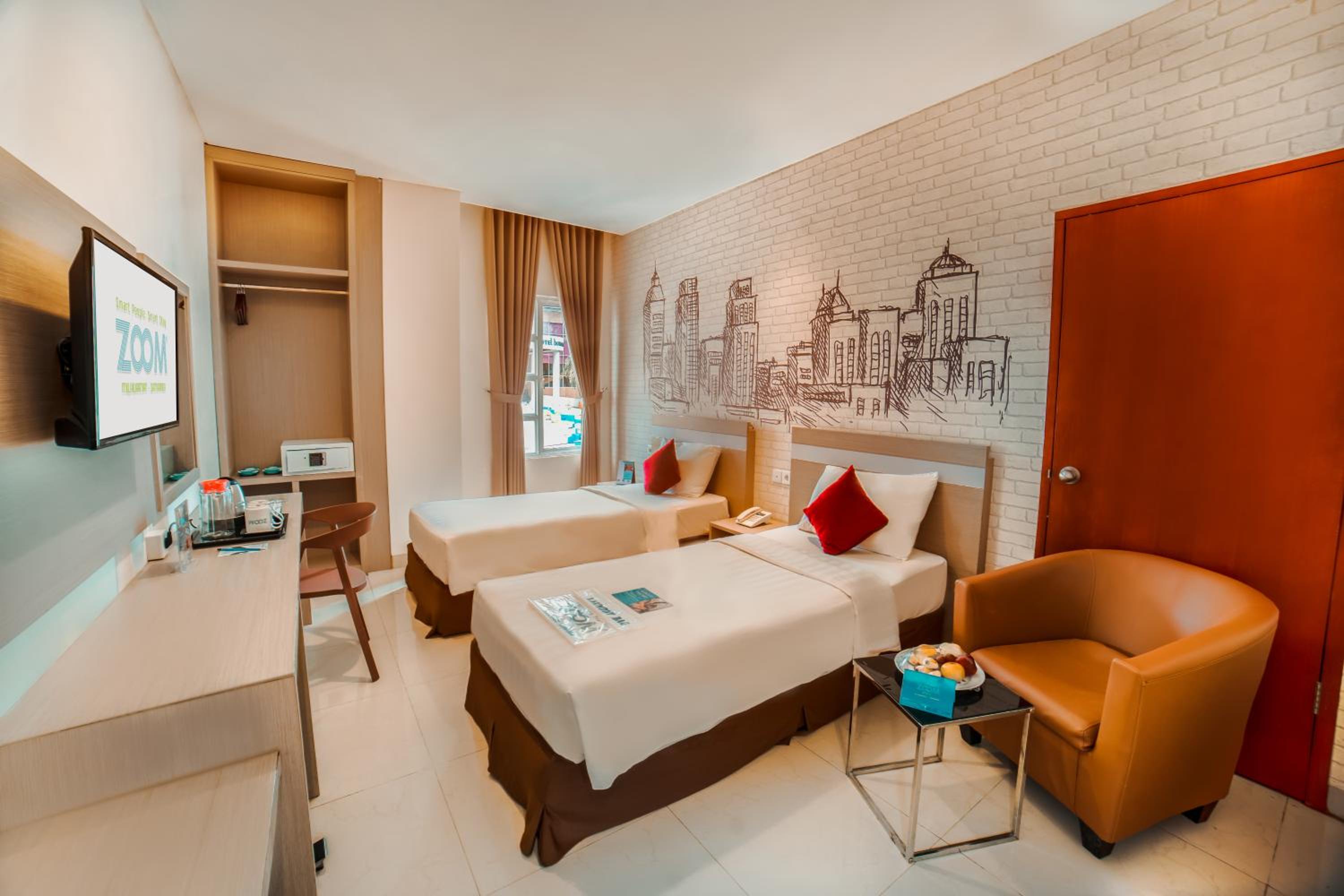 Zoom Hotel Mulawarman 15/47