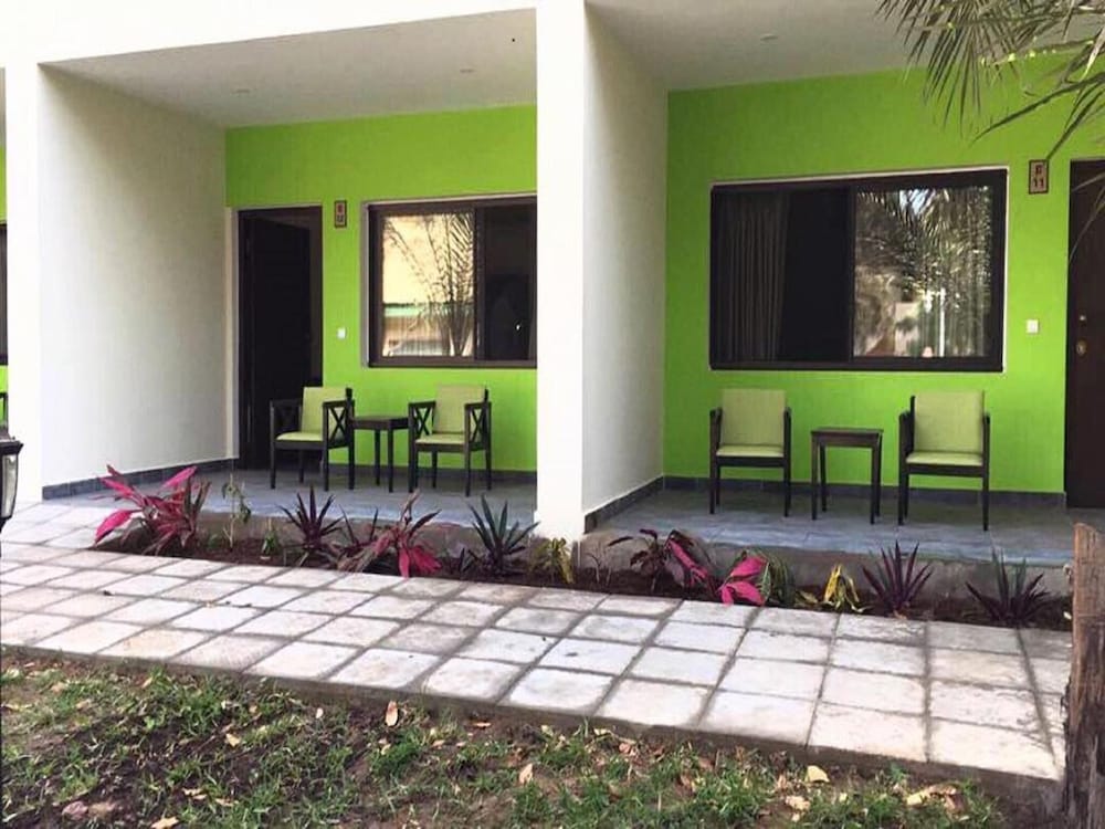 Senegambia Beach Hotel in SERREKUNDA