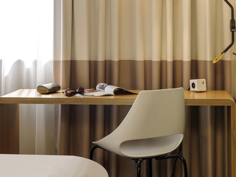 IBIS BERLIN MITTE HOTEL 56/73