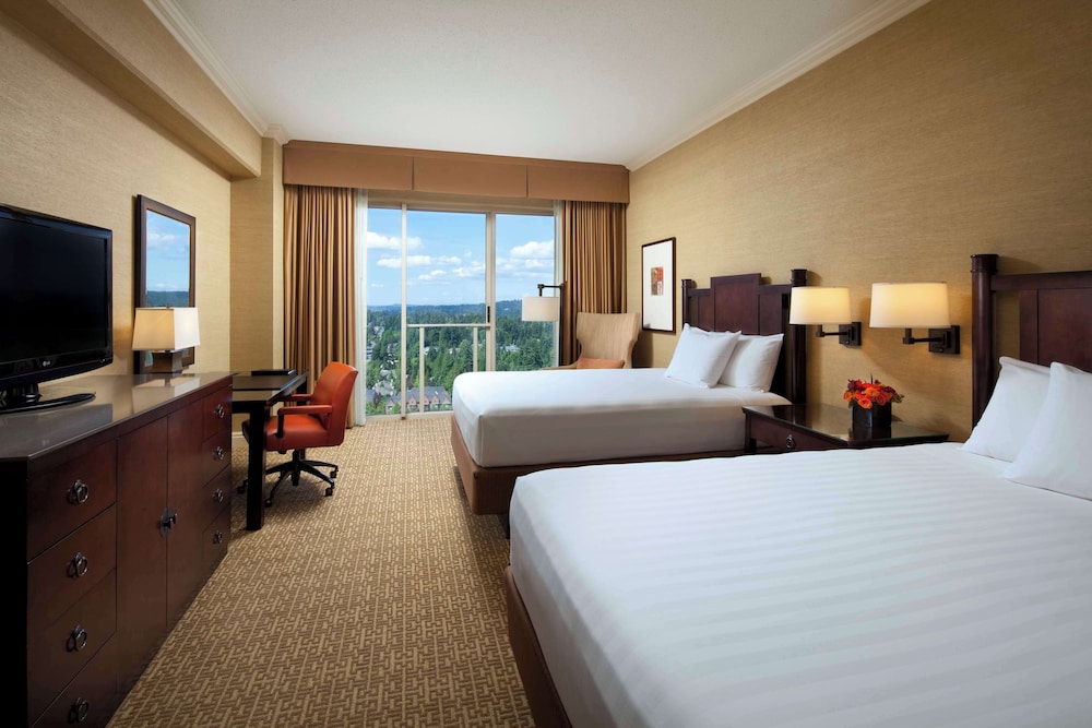 Hyatt Regency Bellevue 26/72