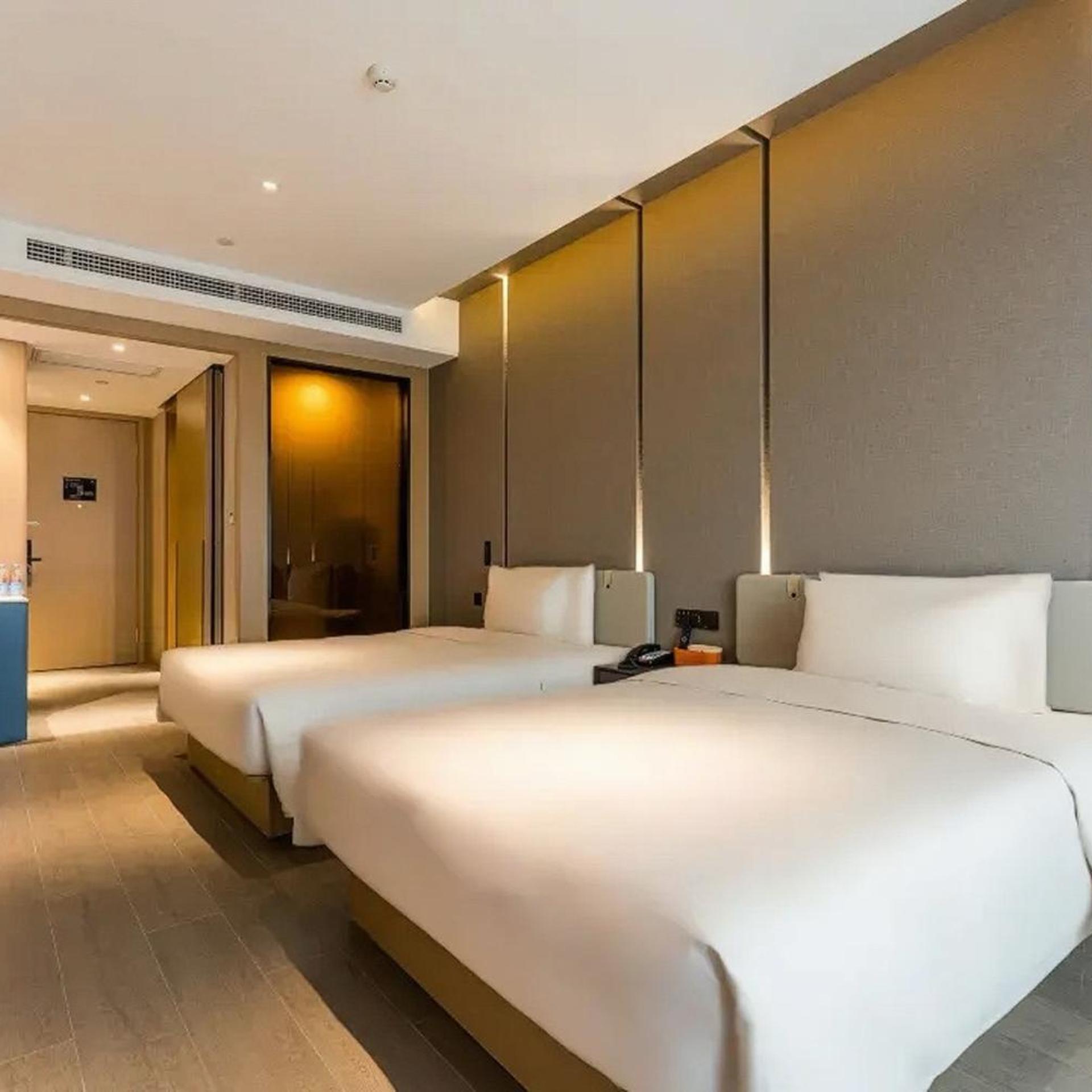Hangzhou West Lake Science and Technology Park Atour Hotel 11/56