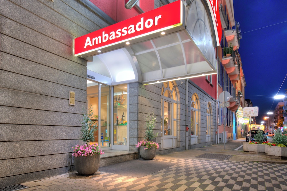 Ambassador 3/50