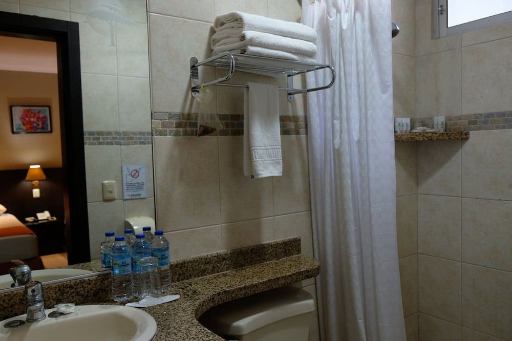 Hotel Los Almendros 26/26