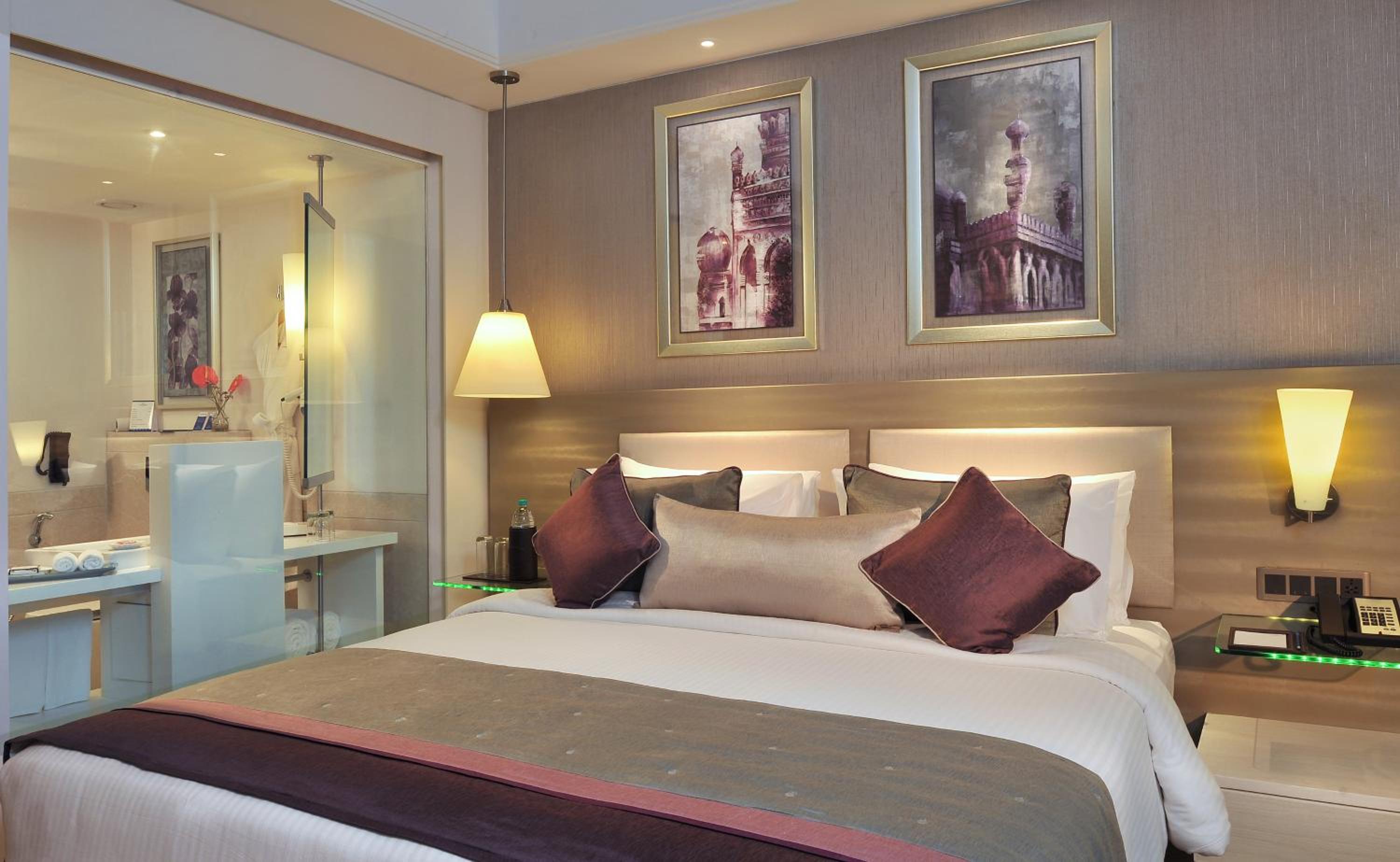 Premium, Double Bed