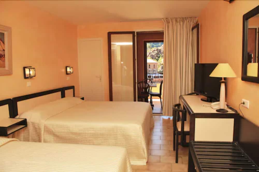 Hotel Le Subrini 25/64