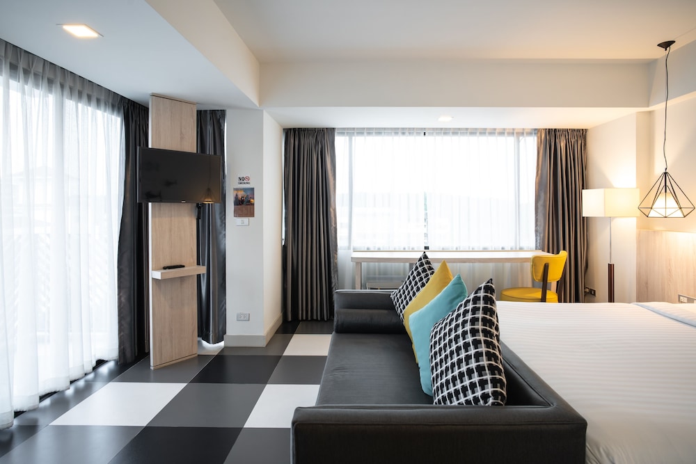 Krabi Seabass Hotel 37/85