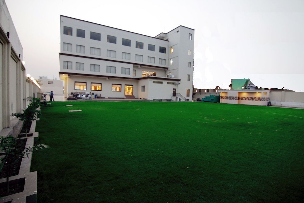 Hotel Trinetar Gardens 3/39
