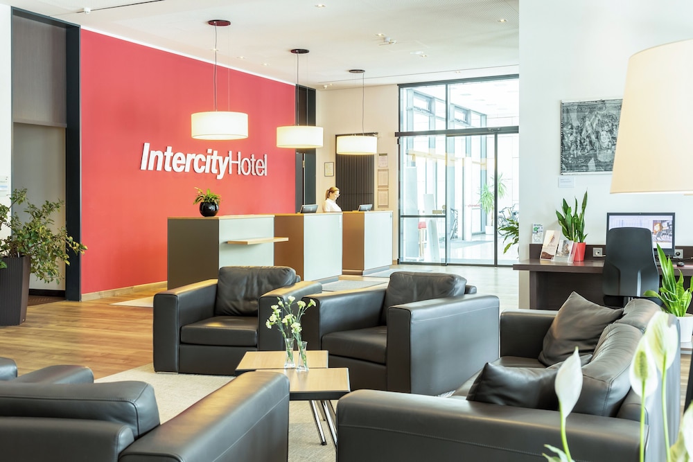 Intercityhotel Dresden 32/59