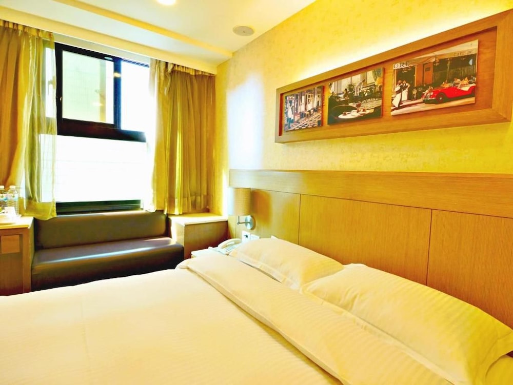 Eastern Star Hotel 14/35