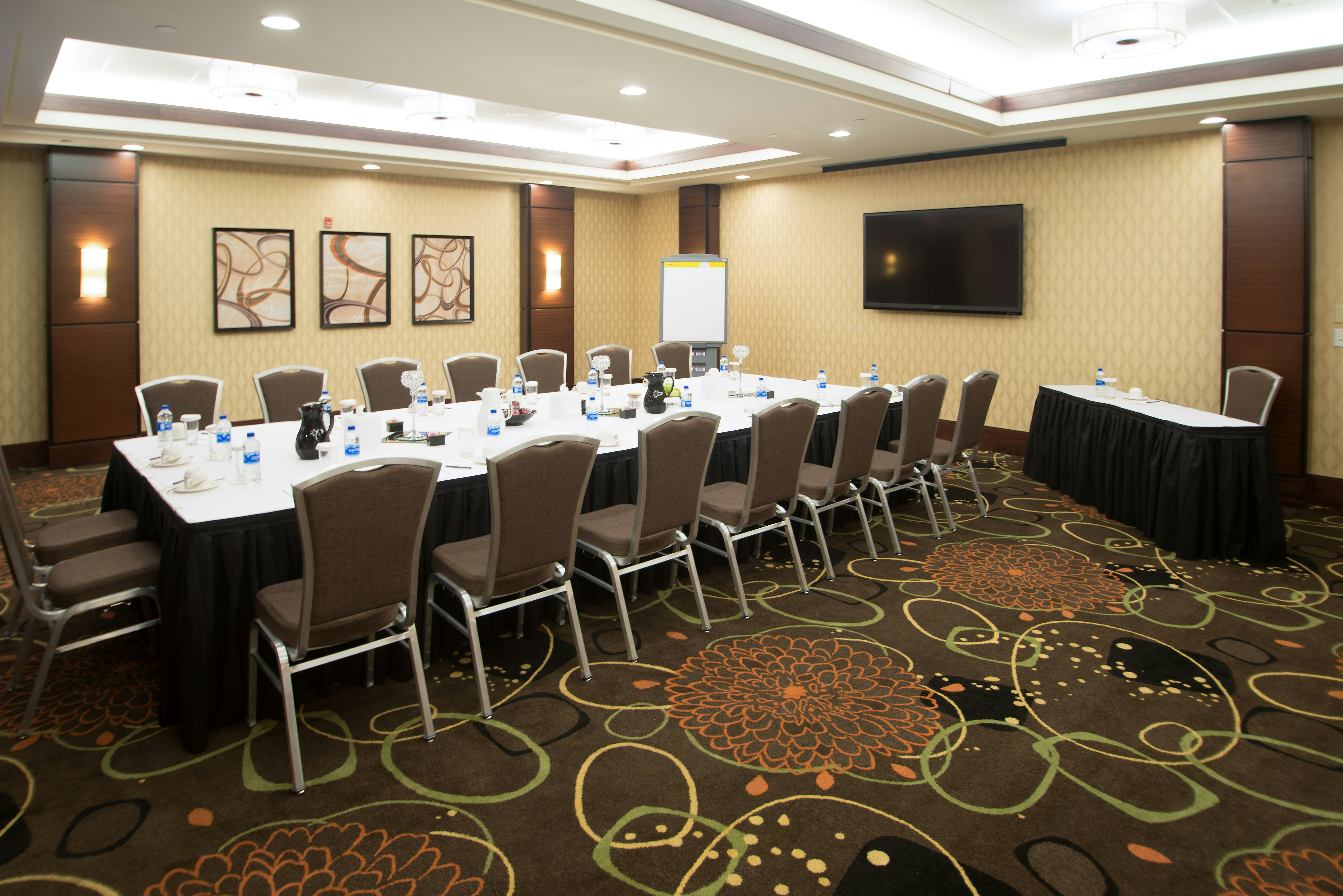 Embassy Suites by Hilton Fayetteville Fort Bragg 34/49