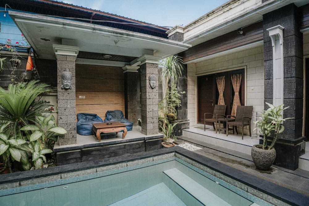 Denays House 39/50