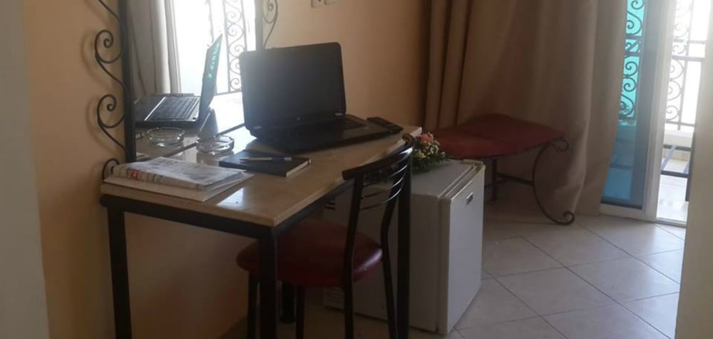 Ariha Hotel 19/22