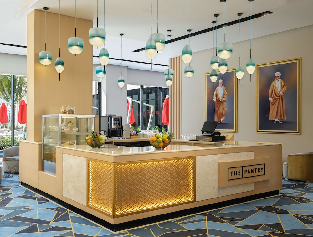 Maani Muscat Hotel & Suites 6/59